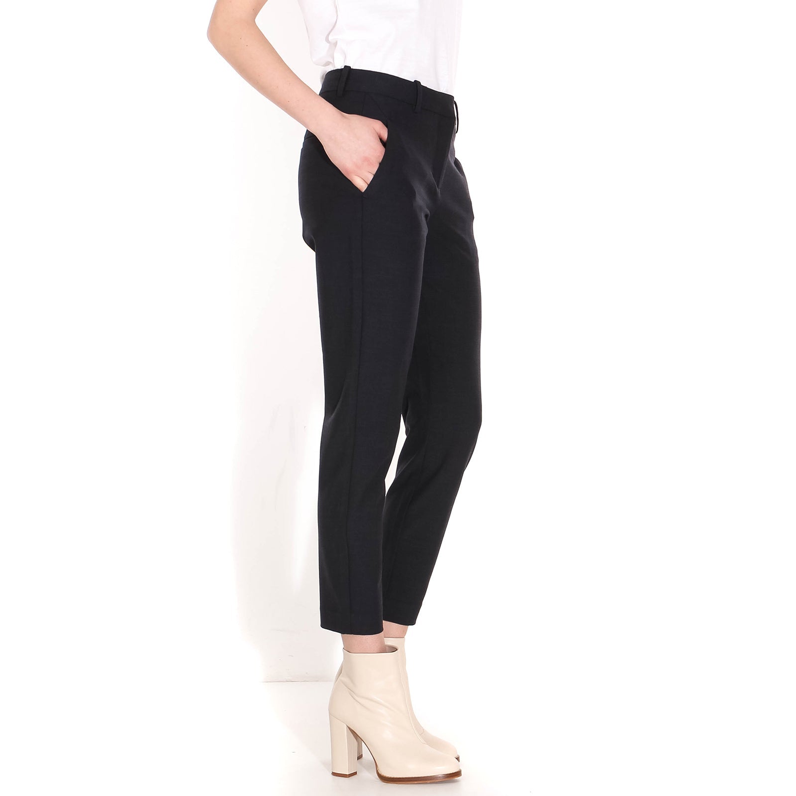 KylieFV Crop 396 midnight Five Units