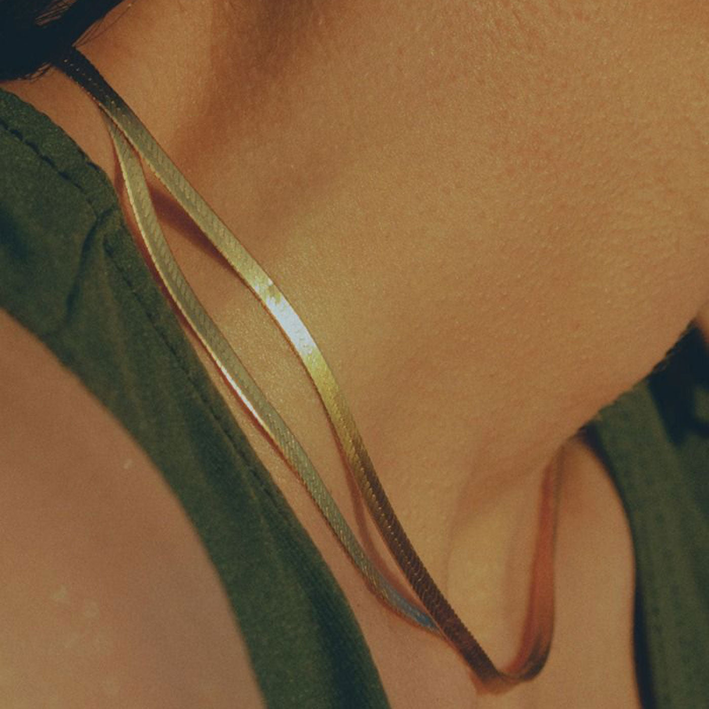Mio Chain gold