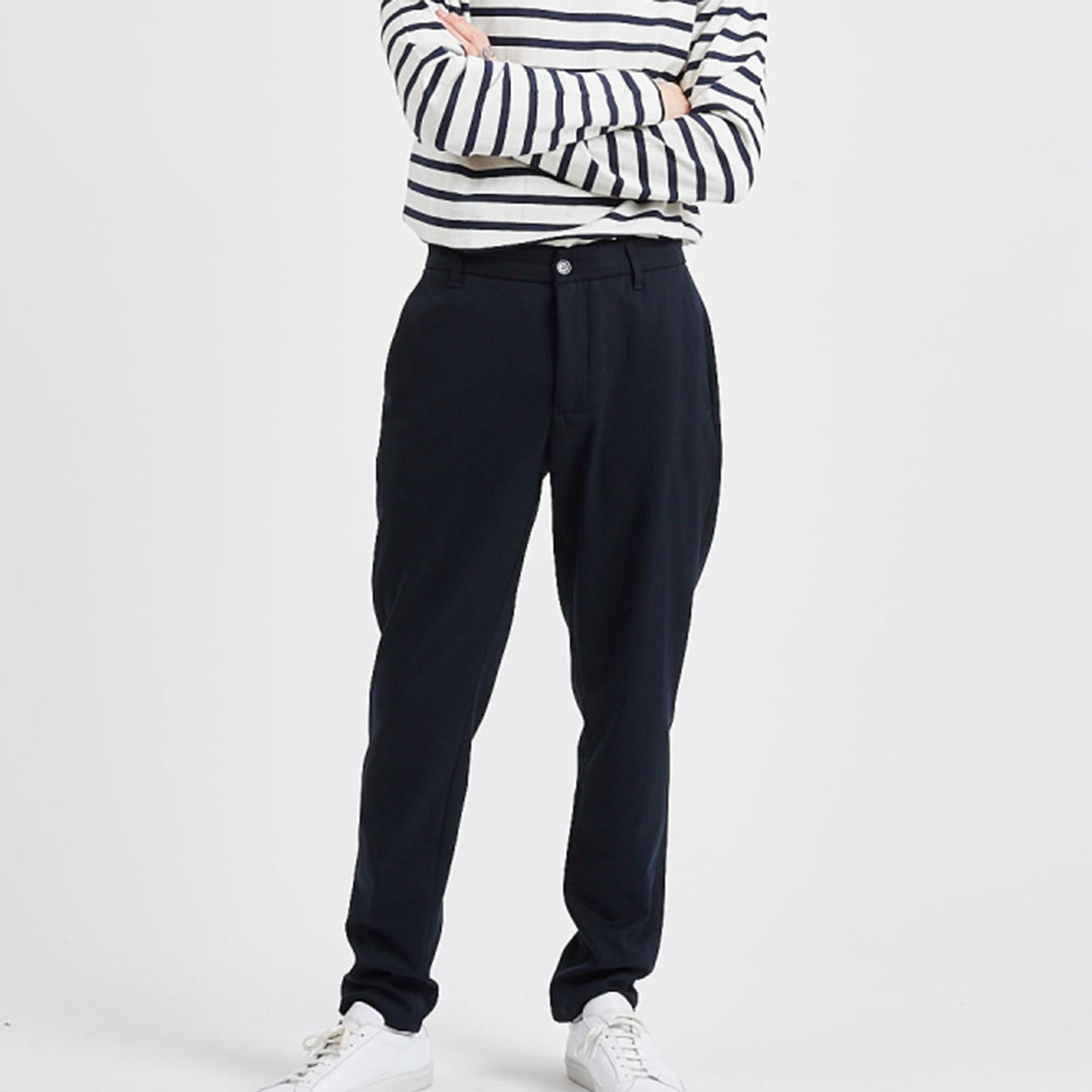 Ugge 2.0 Essentials Pant navy blazer Minimum