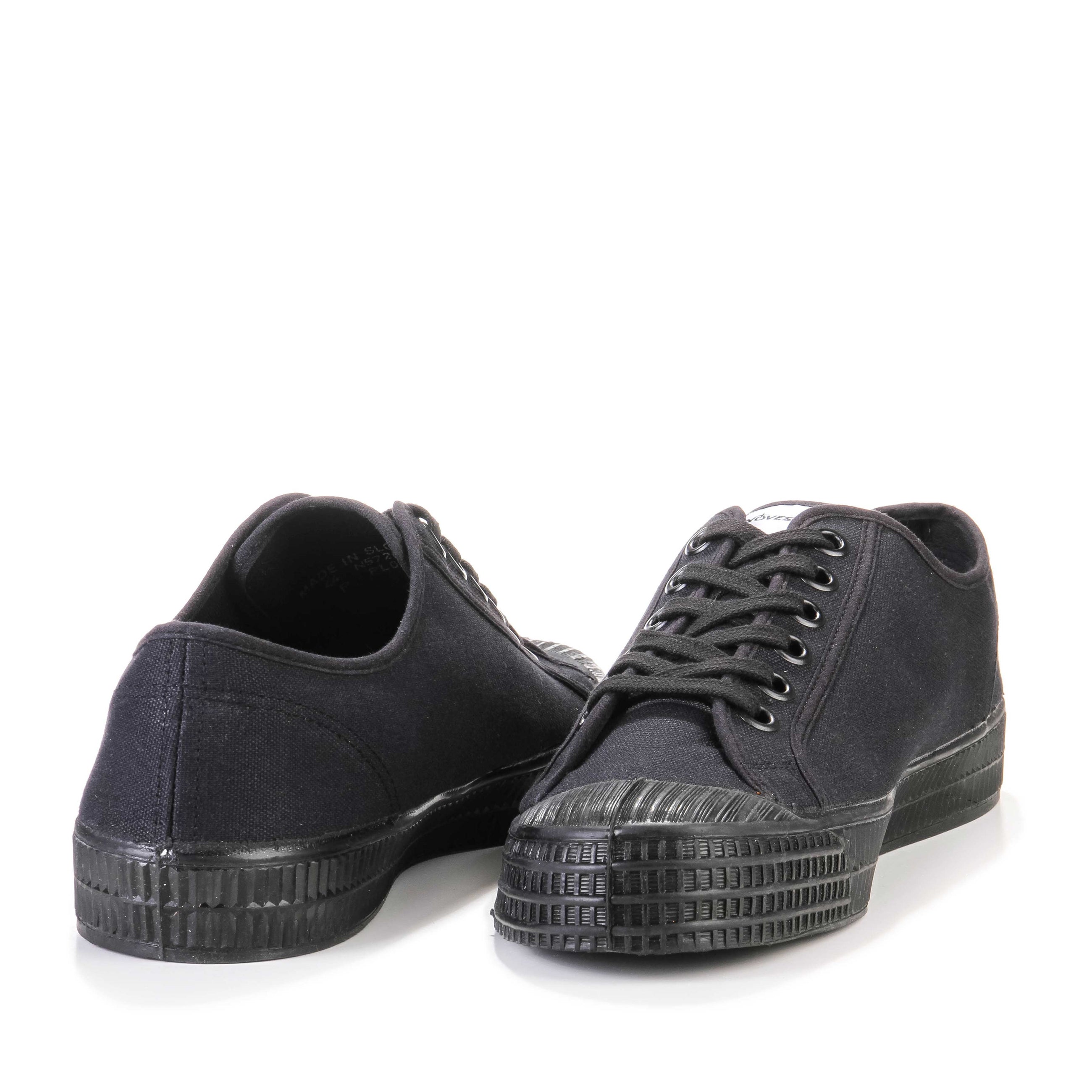 Star Master Shoe all black