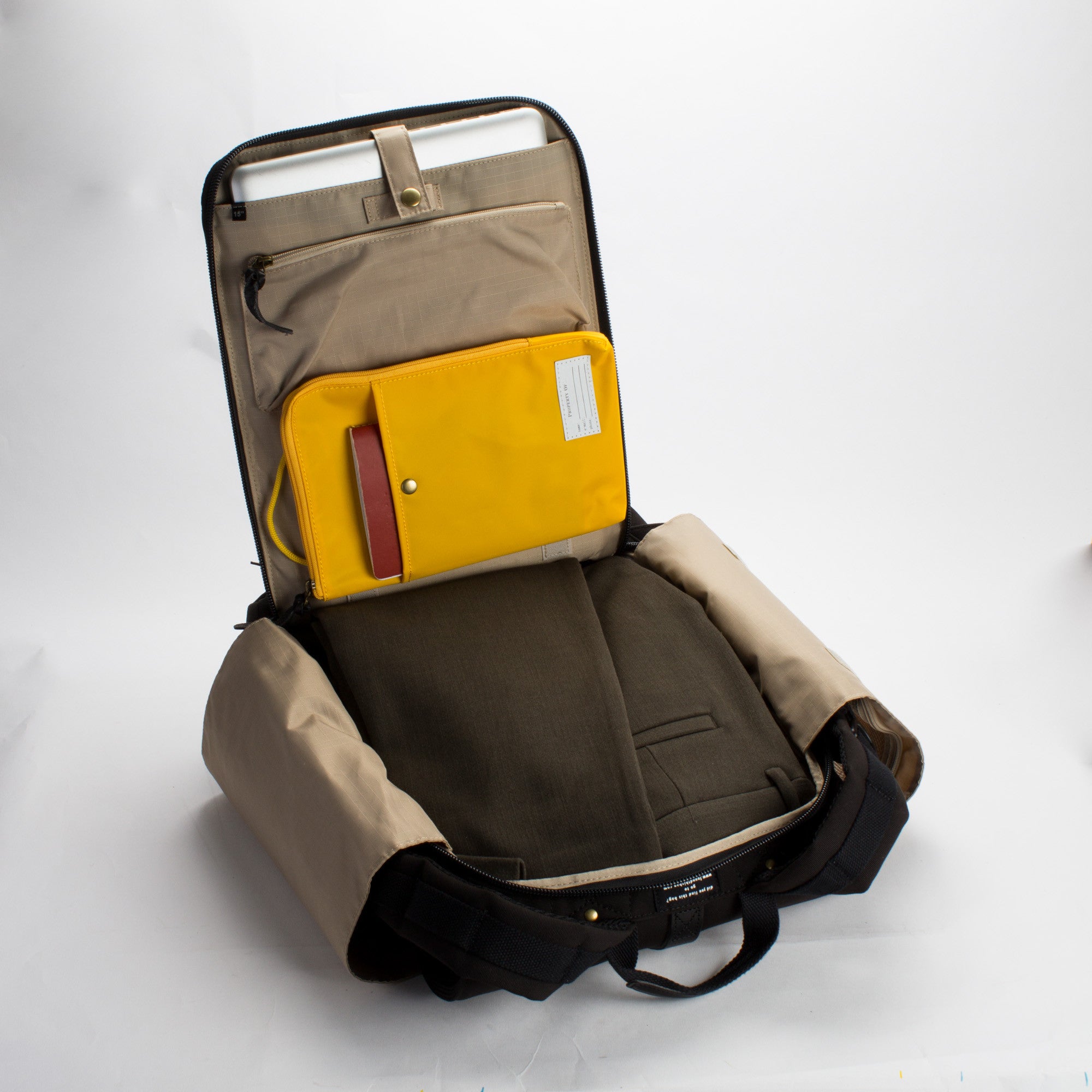 Alex 24h Backpack midnight black/black
