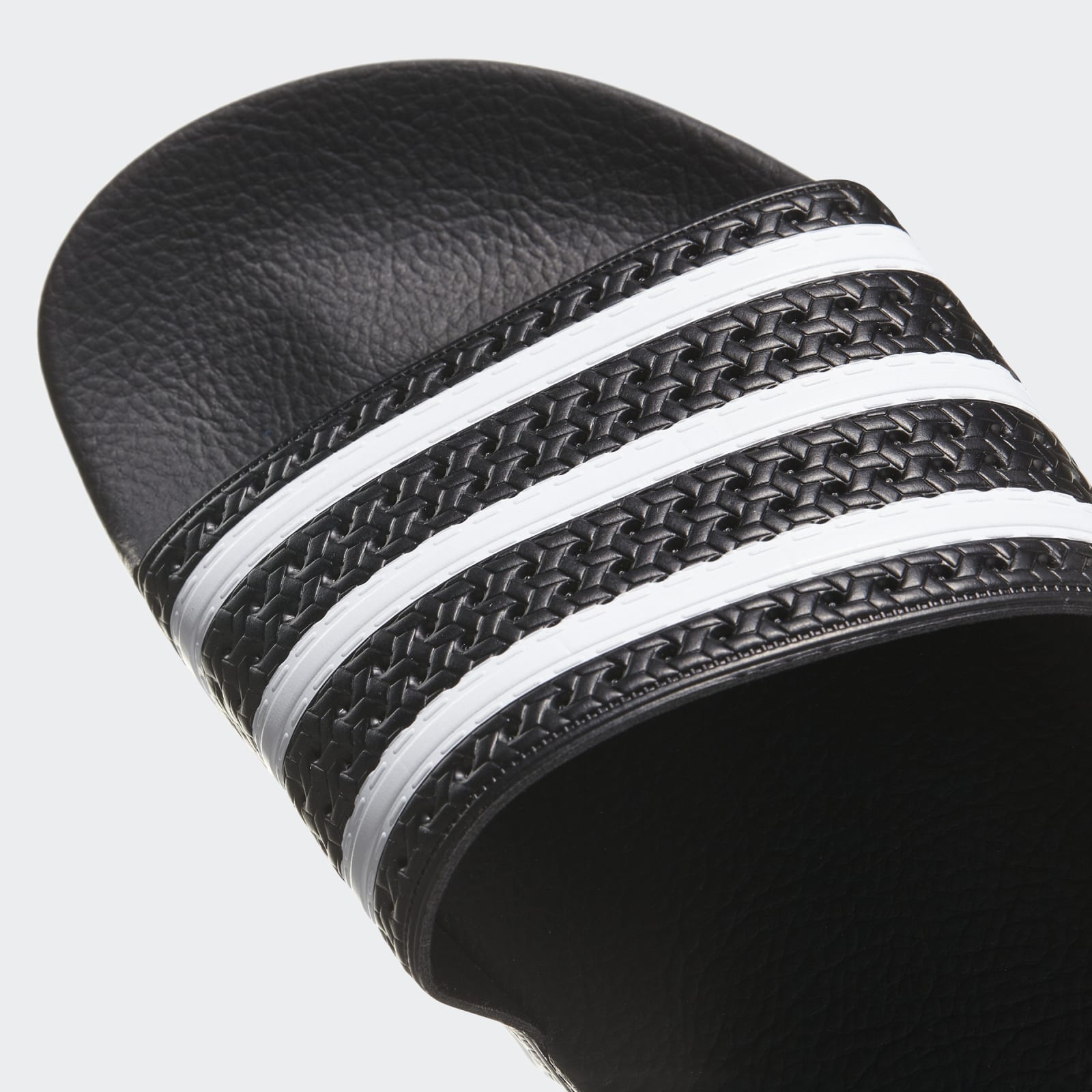 Adilette black/white