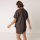 Embroidered Short Sleeve Blouse carbón INDI&COLD