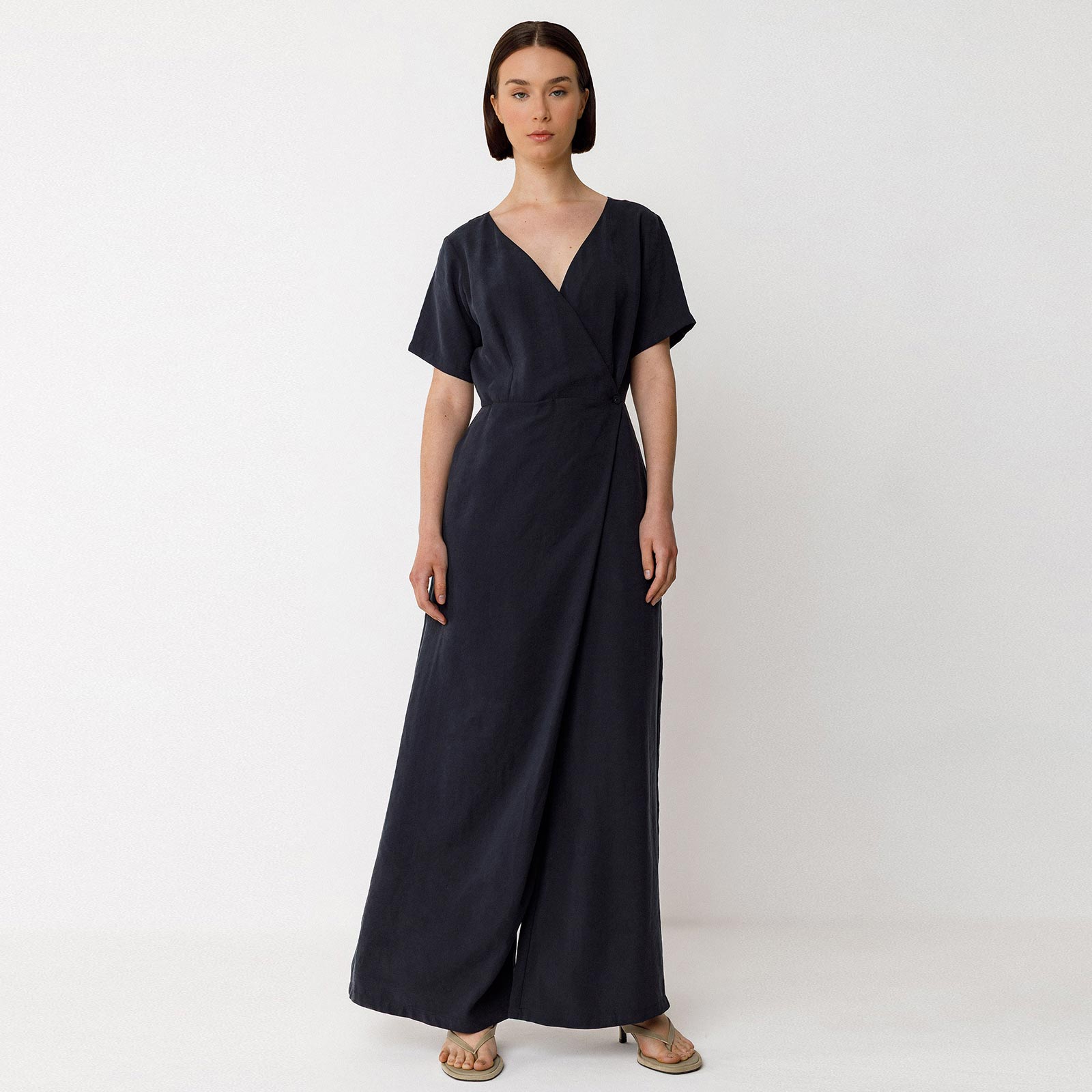 Adela Jumpsuit black SKFK