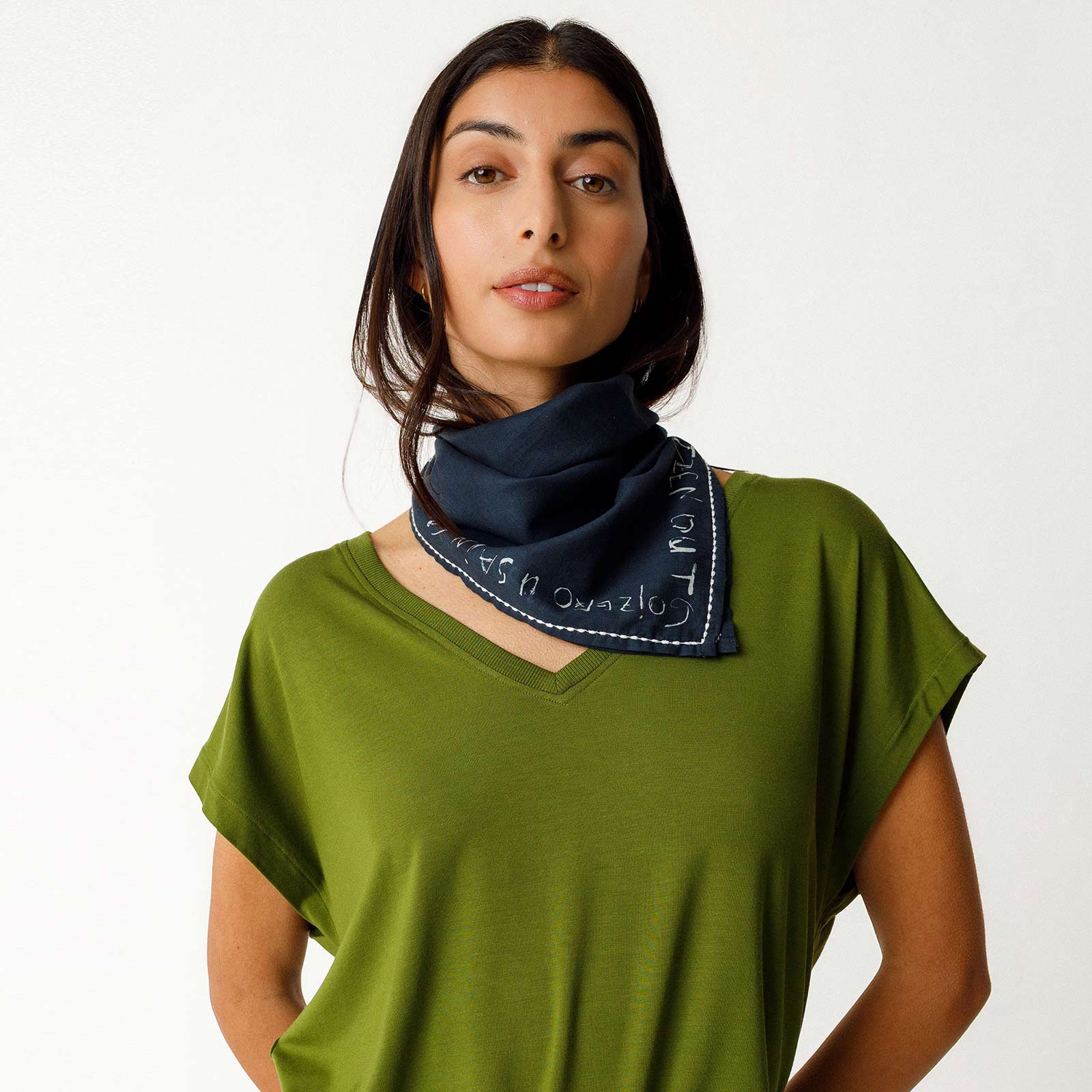 Hizkiak Scarf navy SKFK