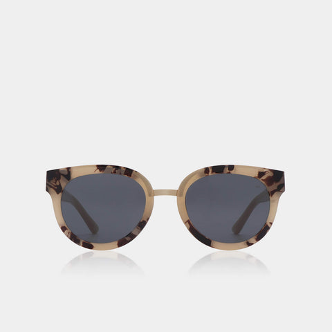 Jolie Sunglasses hornet