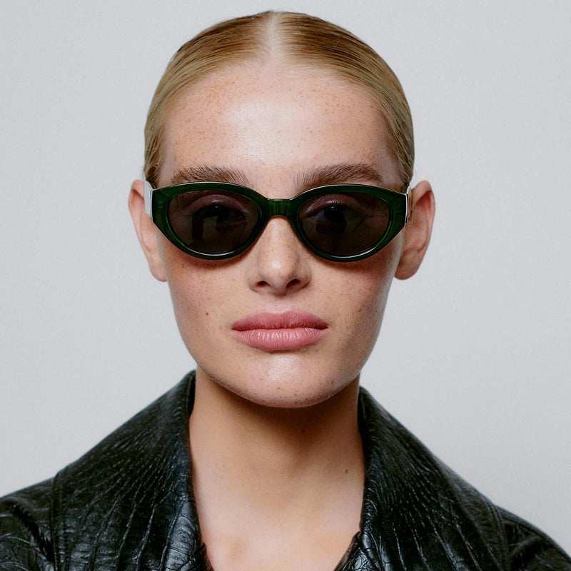 Winnie Sunglasses dark green transparent