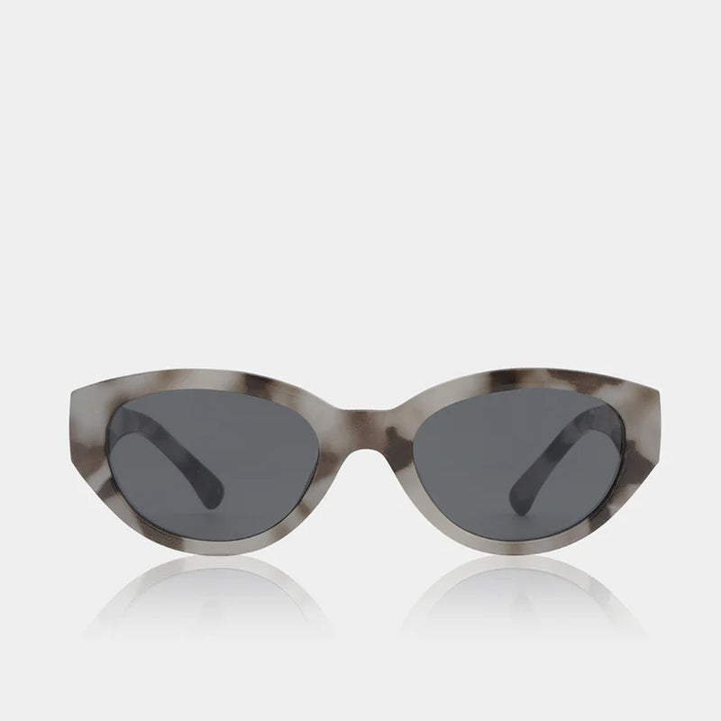 Winnie Sunglasses cookie dough A. Kjaerbede
