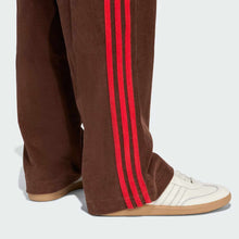 Cord Pant auburn/better scarlet Adidas