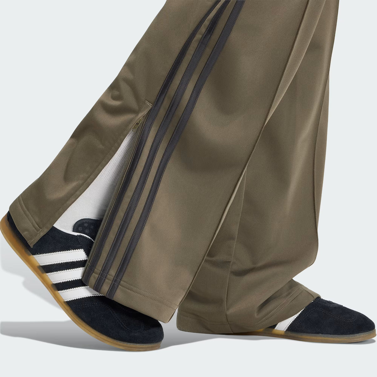 Firebird Loose Trackpant branch/utility black