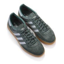 Handball Spezial legend ivy/halo silver/gum4