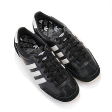 Japan W black/white/gold Adidas