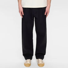 Akjakob Cotton Pleat Pants caviar Anerkjendt