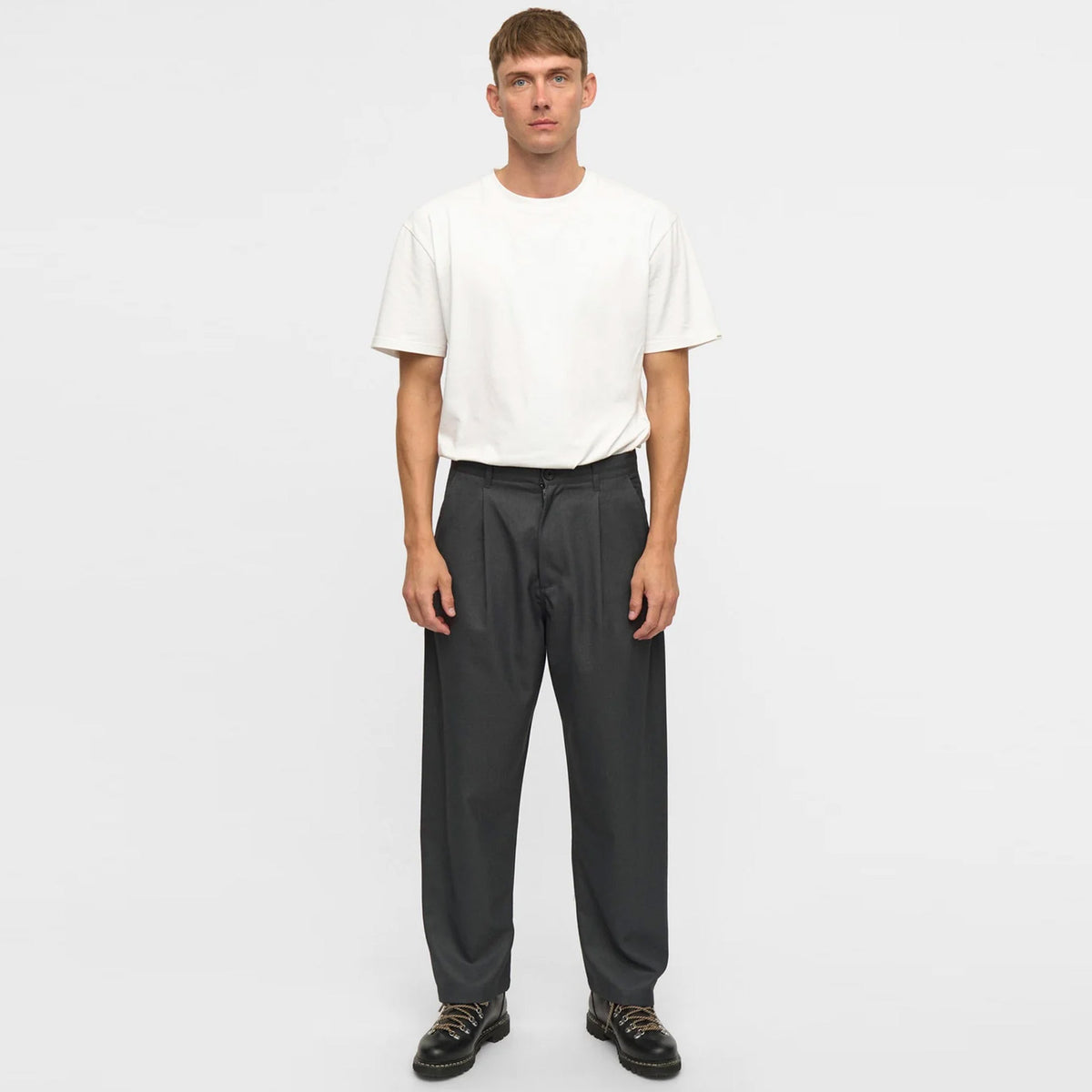 Akjakob Wool Pants magnet