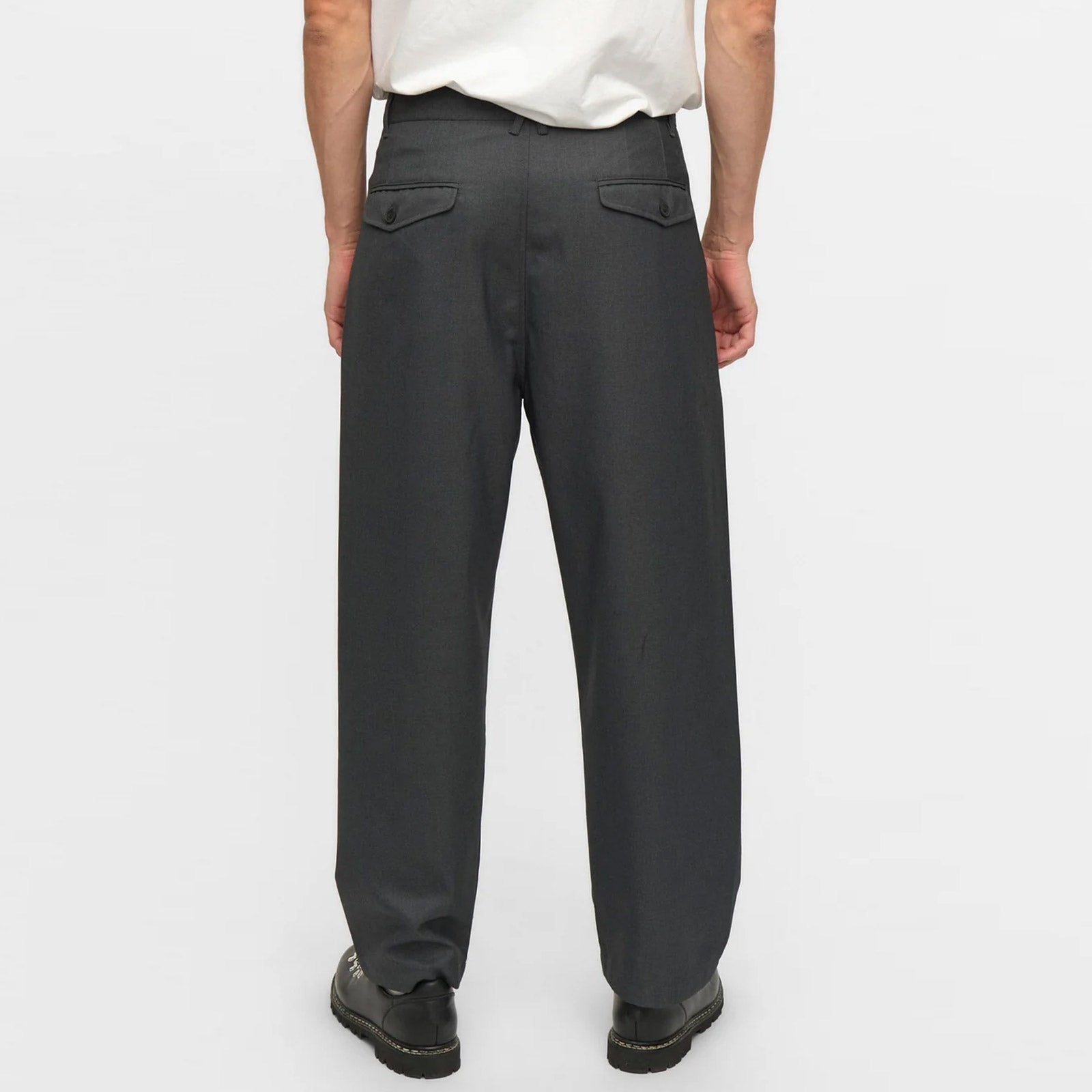 Akjakob Wool Pants magnet