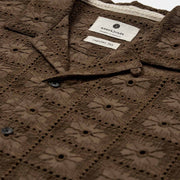 Akleander Lace EMB S/S Shirt teak Anerkjendt