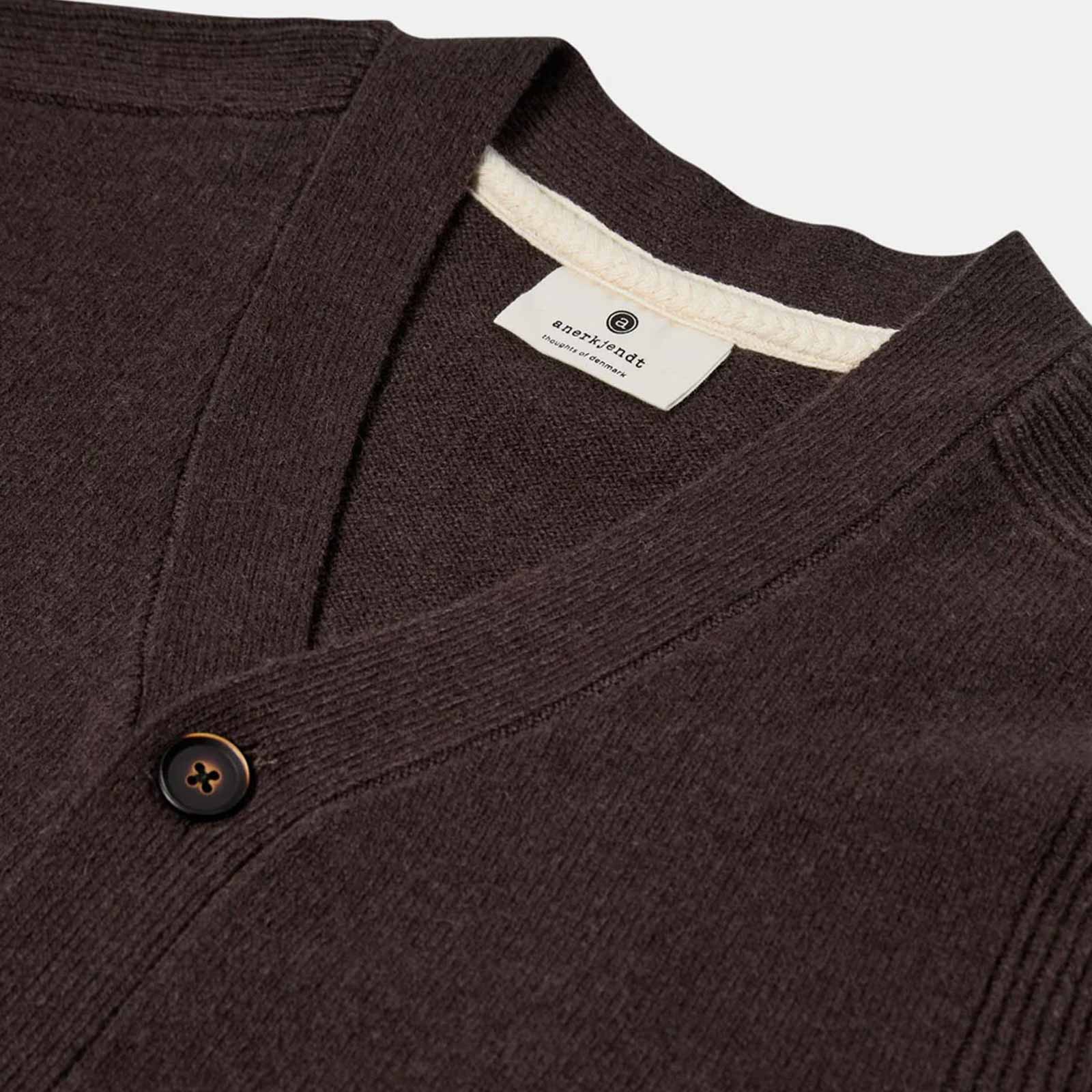 Aksvend Lambswool Cardigan mulch Anerkjendt