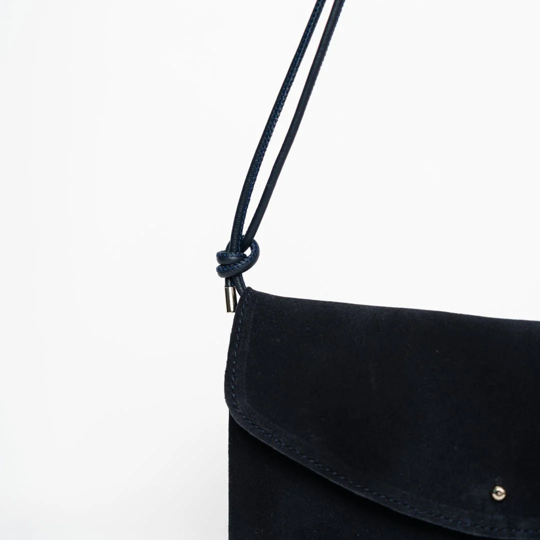 Cute Clutch Stark dark navy