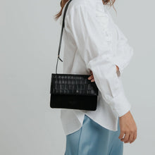 Medium Phone Bag Croco Matt Mix black