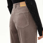 Aaikala Corduroy Pants walnut cream Armedangels