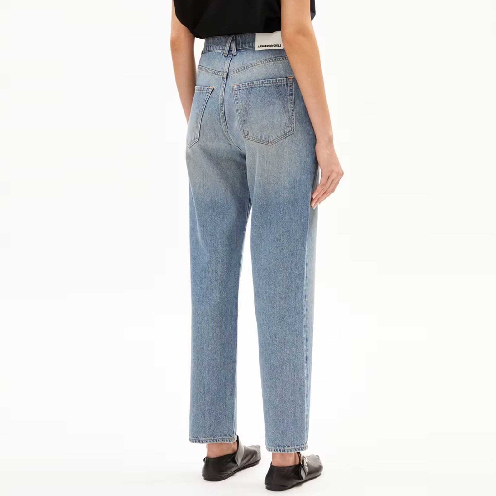 Aaikala Detail Straight Jeans cerulean