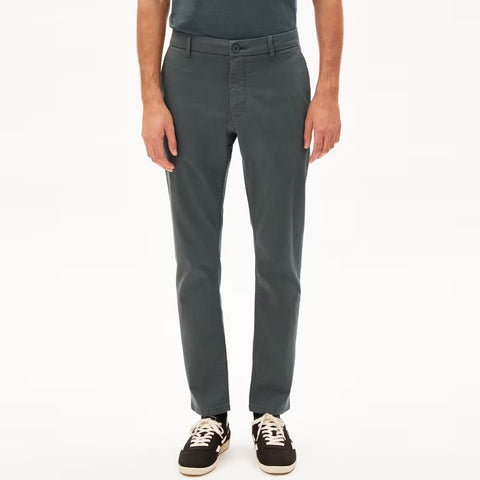 Aathan Regular Fit Chino space steel