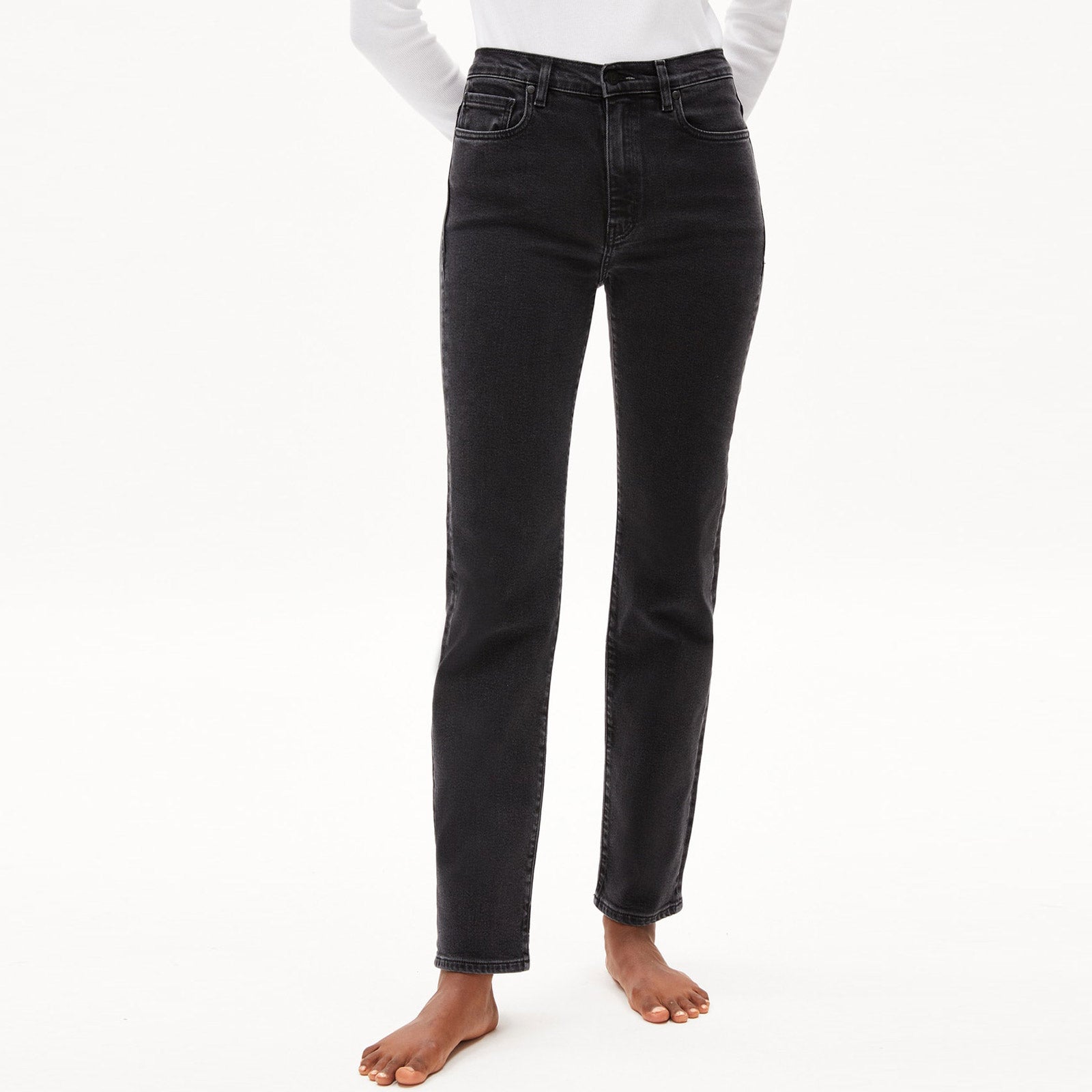 Carenaa Straight Fit Mid Waist Jeans true ebony