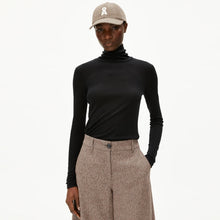 Graziliaa Wool Blend Longsleeve black Armedangels