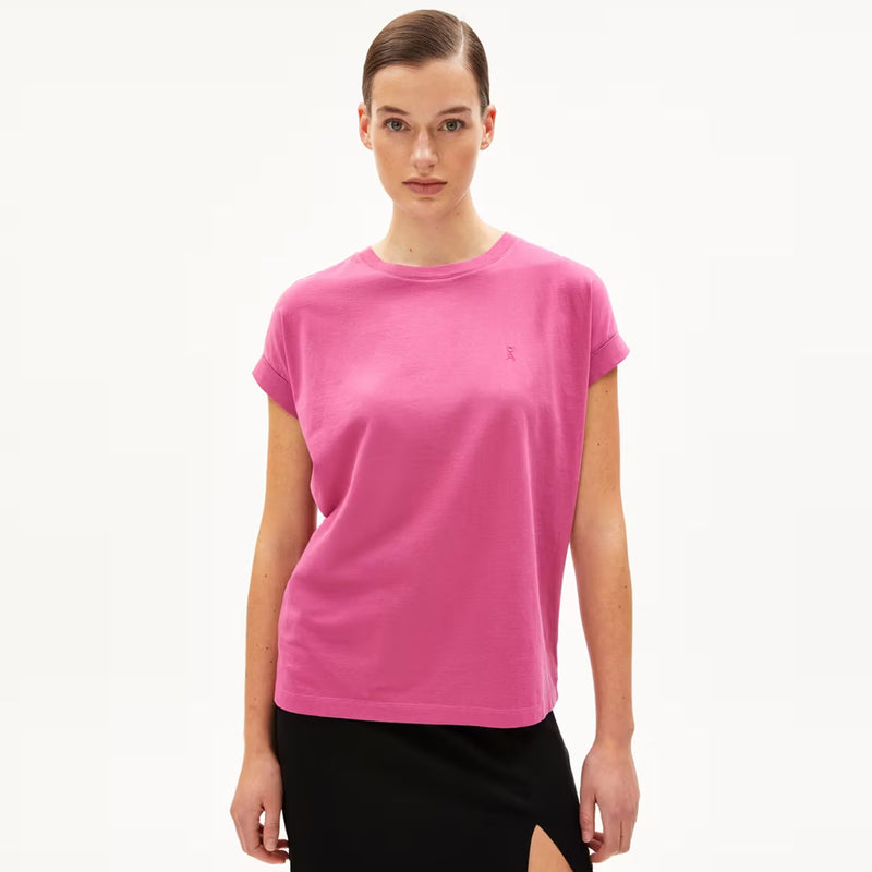 Idaara Tee crushed berry