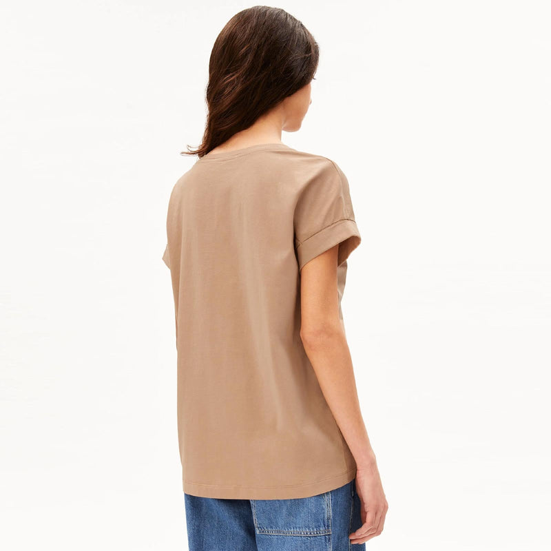 Idaara Tee true camel Armedangels