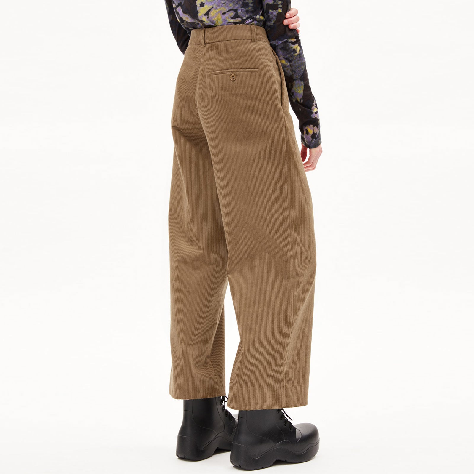 Jaalma Corduroy Pants dark sand stone