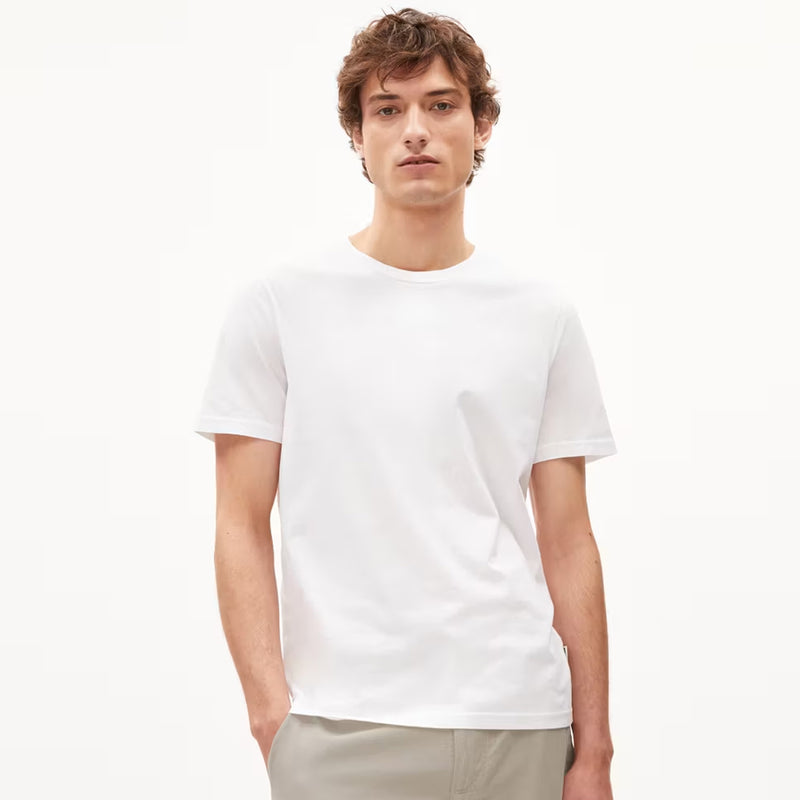 Jaames Tee white