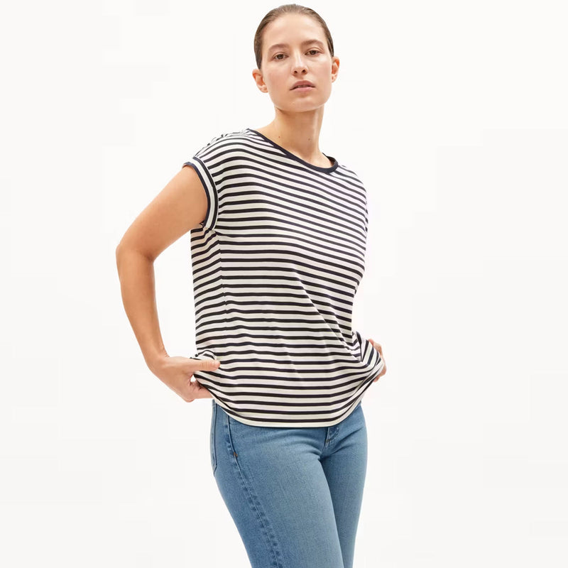 Jilaana Fine Stripes Top night sky/oatmilk