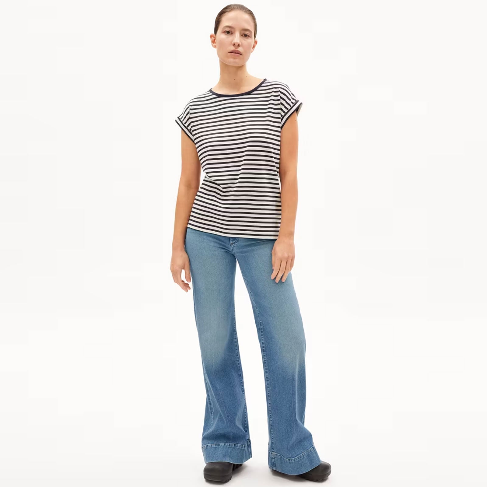 Jilaana Fine Stripes Top night sky/oatmilk