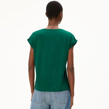 Jilaana Top emerald green Armedangels