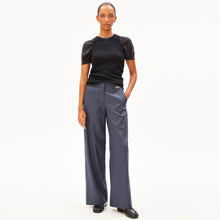 Leandraa Pant moonshadow