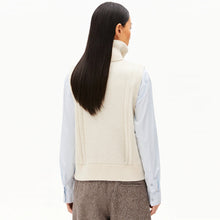 Olaiaas Cable Zip S/S Jumper oatmilk Armedangels