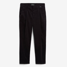 Taamir Pleated Chino Pant black