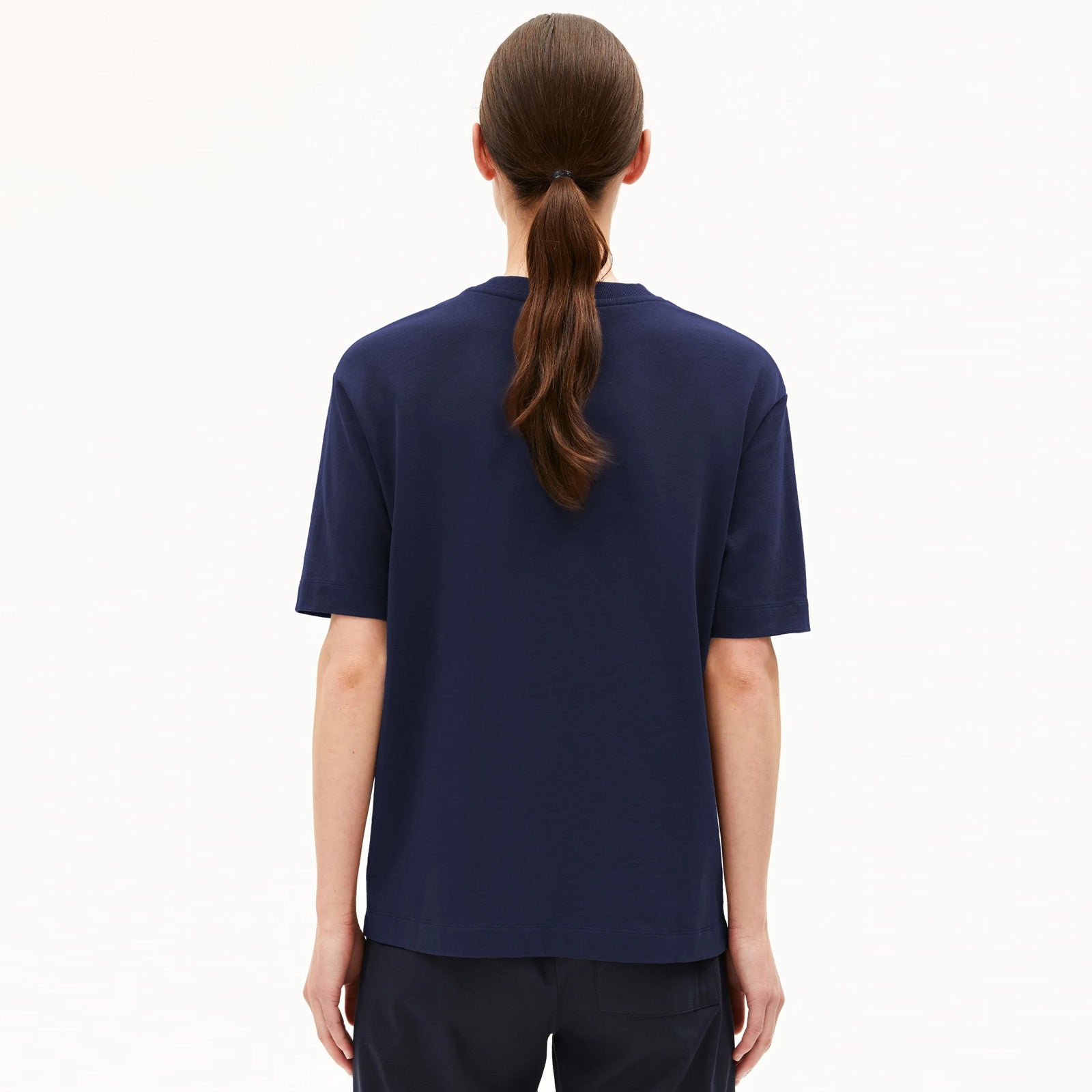 Tarjaa Tee tinted navy