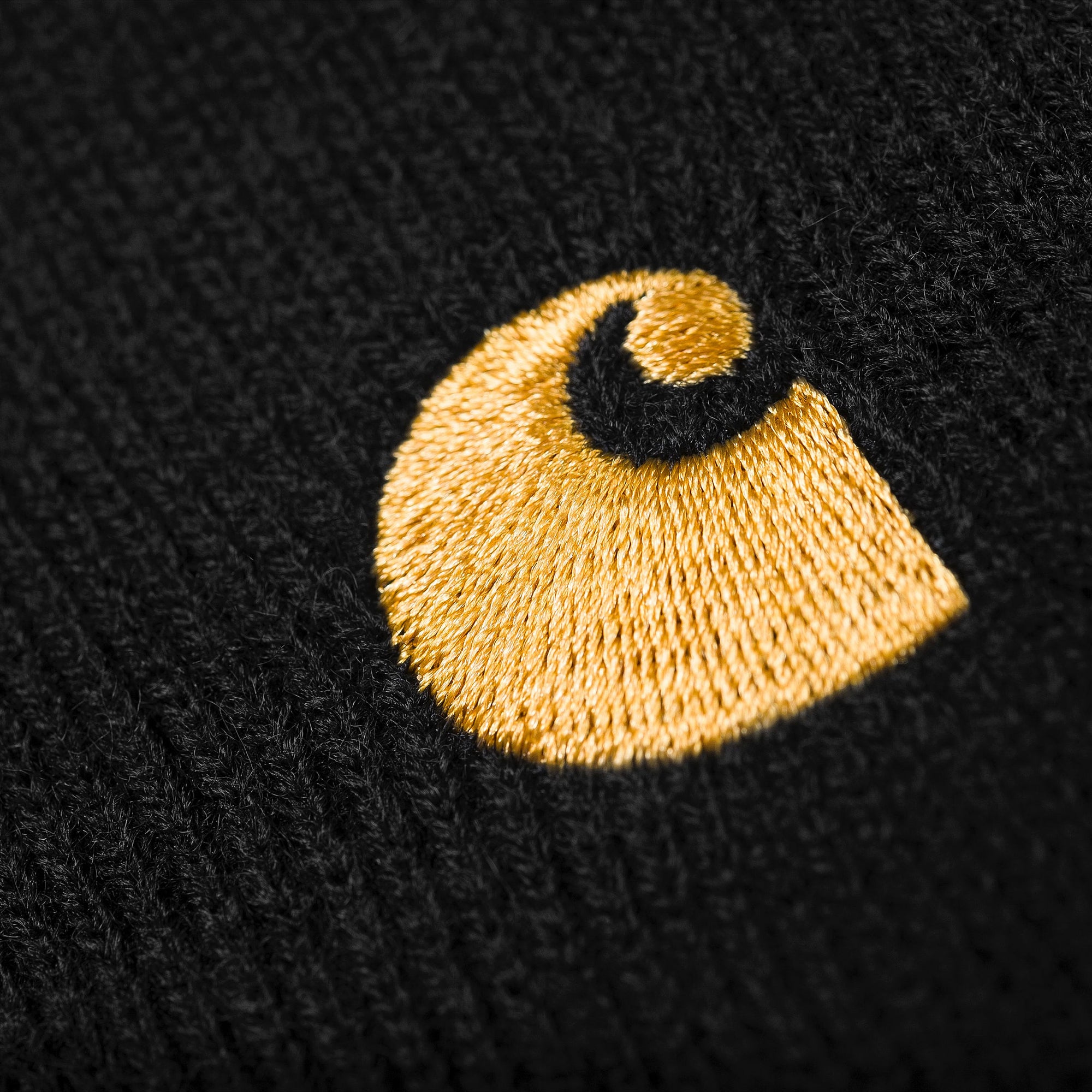 Chase Beanie black/gold