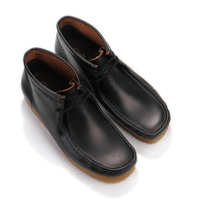 Wallabee Boot black smooth leather