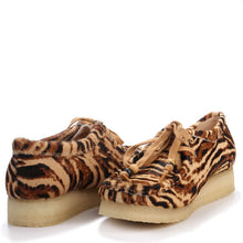 Wallabee W Suede tiger print Clarks Originals