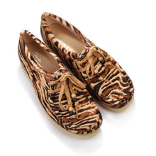 Wallabee W Suede tiger print Clarks Originals