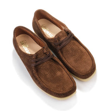 Wallabee brown perforated Clarks Originals