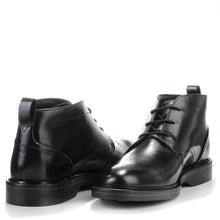 Aldwin Chukka black leather Clarks Originals