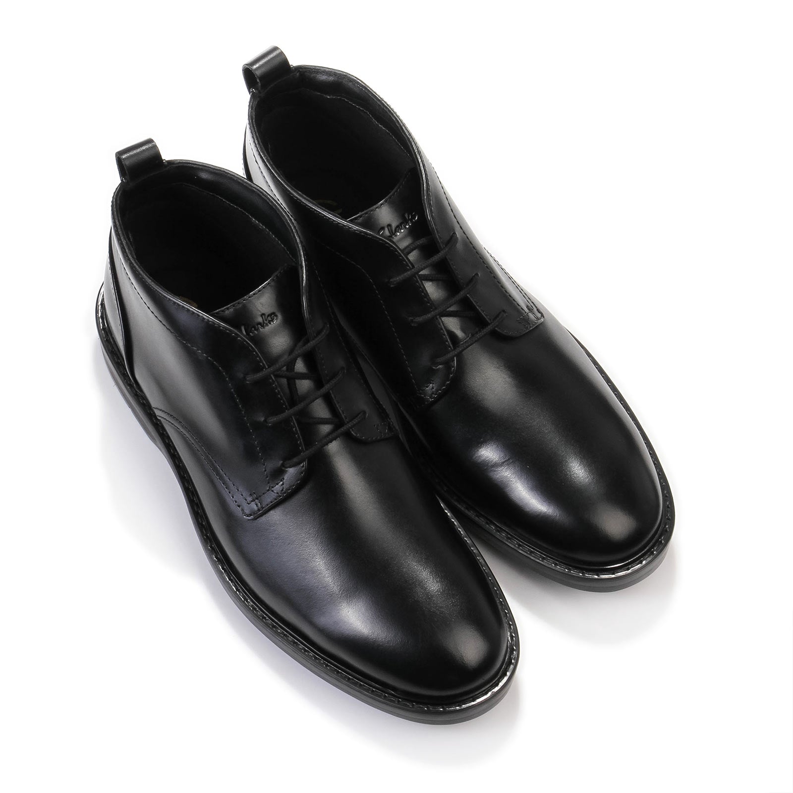 Aldwin Chukka black leather Clarks Originals