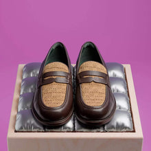 Craft James Lo brown interest Clarks Originals