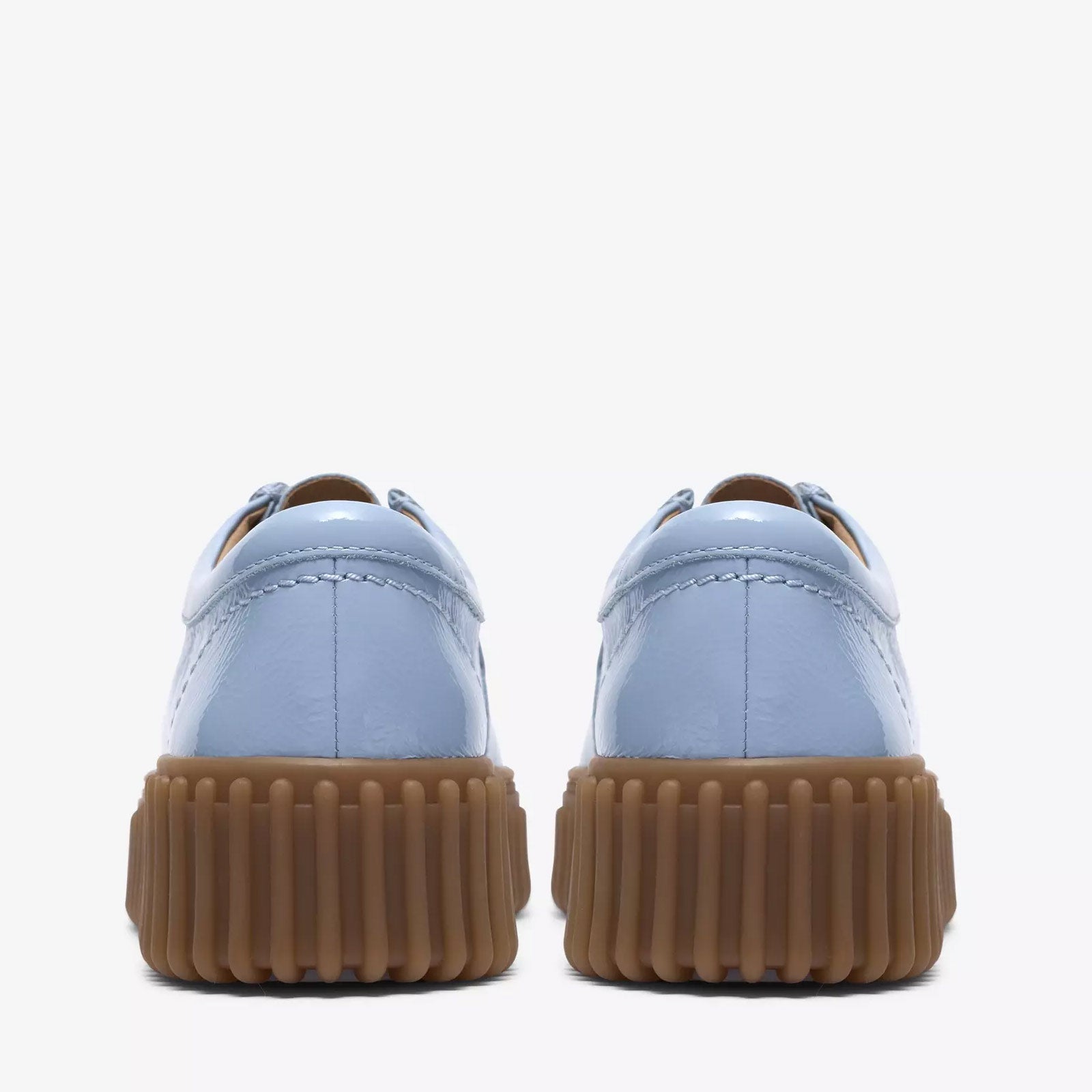 Torhill Bee Patent light blue Clarks Originals