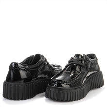 Torhill Bee black patent Clarks Originals