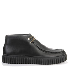 Torhill Hi black leather Clarks Originals